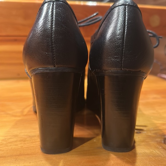 Nine West “Nostalgia” Block Heels - Picture 5 of 8